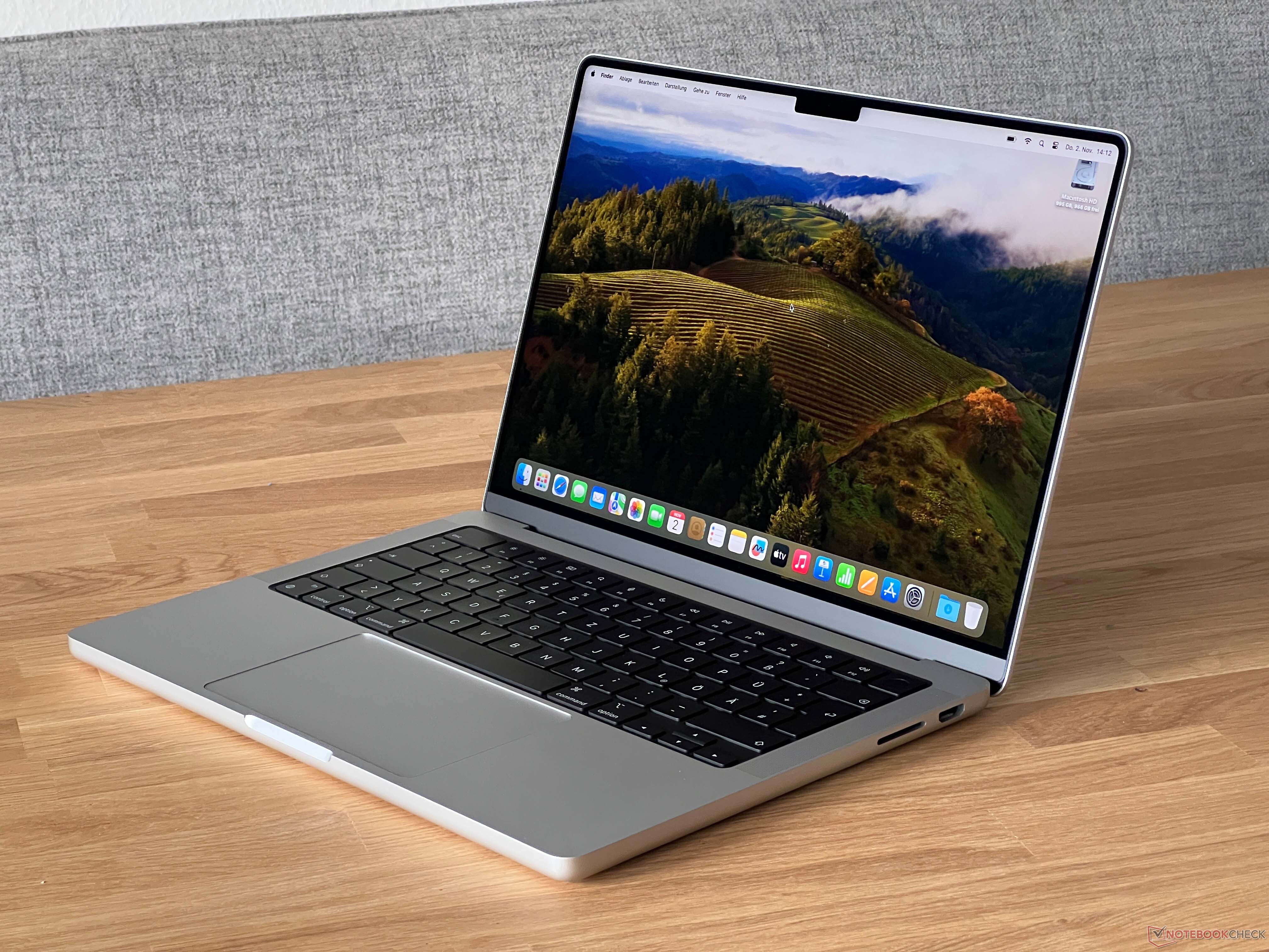 Apple MacBook Pro 14 M3 Pro (14.2", 16GB RAM, 512GB SSD, Silver)